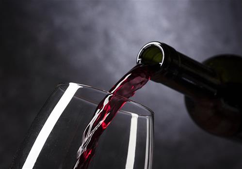 Monitoraggio dell’andamento di mercato dei principali Vini Toscani a Denominazione e benchmarking economico di filiera per la gestione delle politiche di mercato
