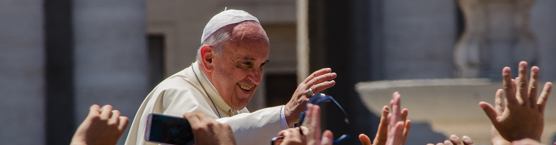 Francesco e la Cina. Frammenti di un pontificato